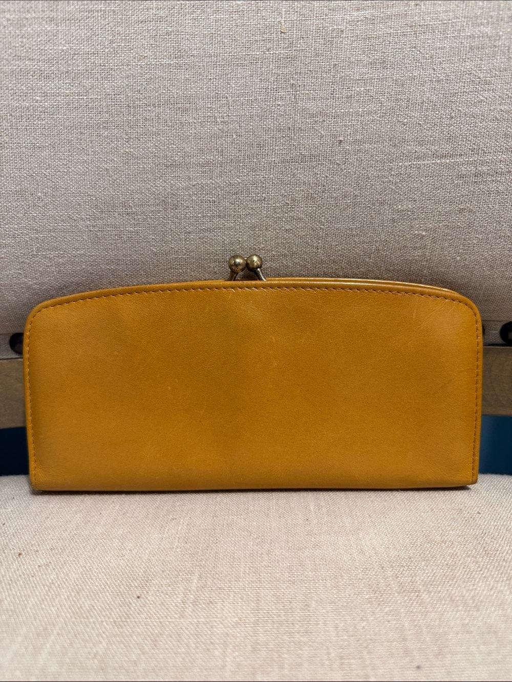 HOBO gold leather Kiss-Clasp Wallet